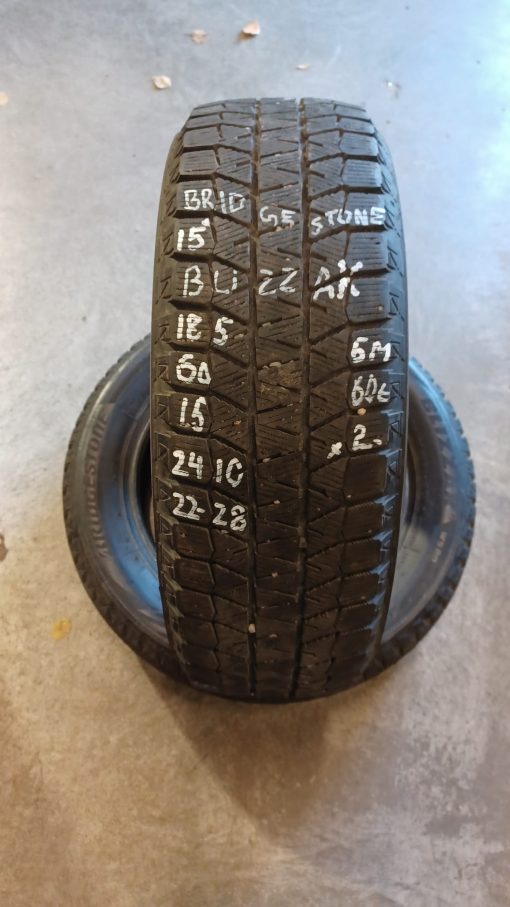185/60R15 Bridgestone Blizzak kitka 5mm / 3P30