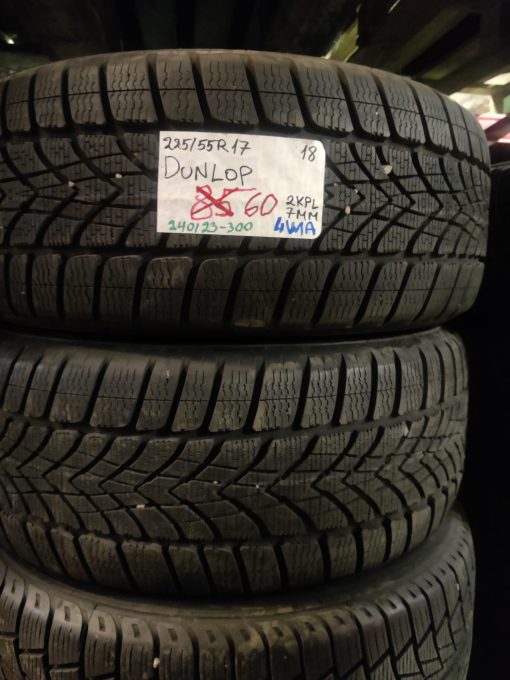 K 225/55R17 Dunlop kitka 7mm DOT18 4V1A