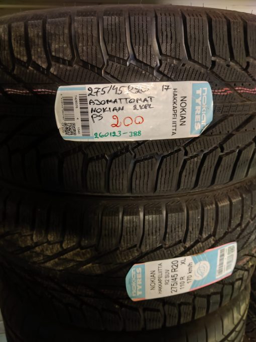 275/45R20 Nokian ajamattomat kitka / 8P3