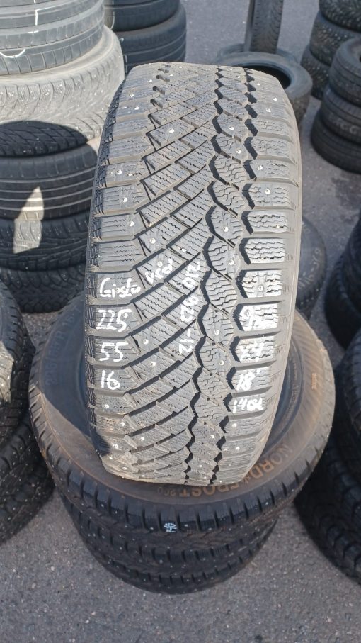 K 225/55R16 Gislaved nasta 9mm / 3P26