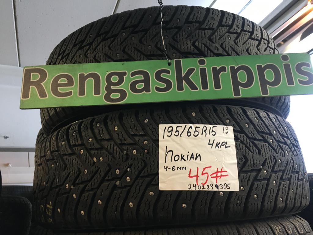 195/65R15 Nokian nasta 4-6mm # / 5V9-2