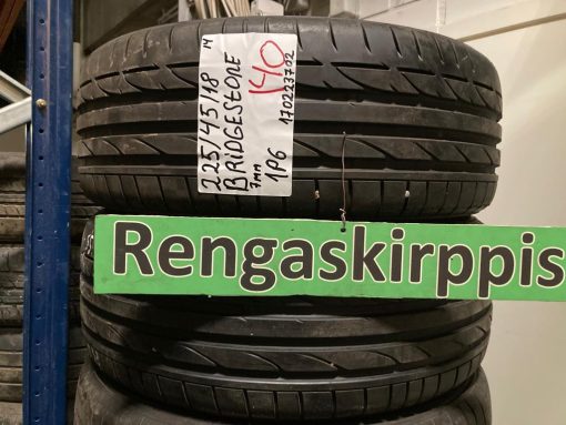 225/45R18 Bridgestone kesä 7mm / 2V67