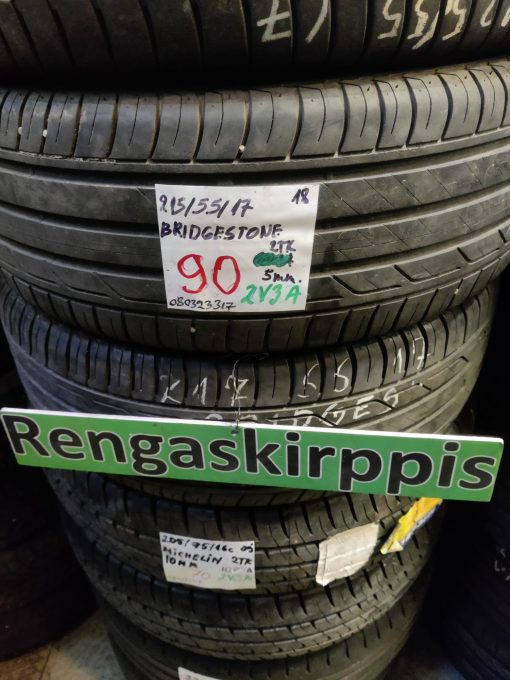 215/55R17 Bridgestone kesä 5mm / 2V3A