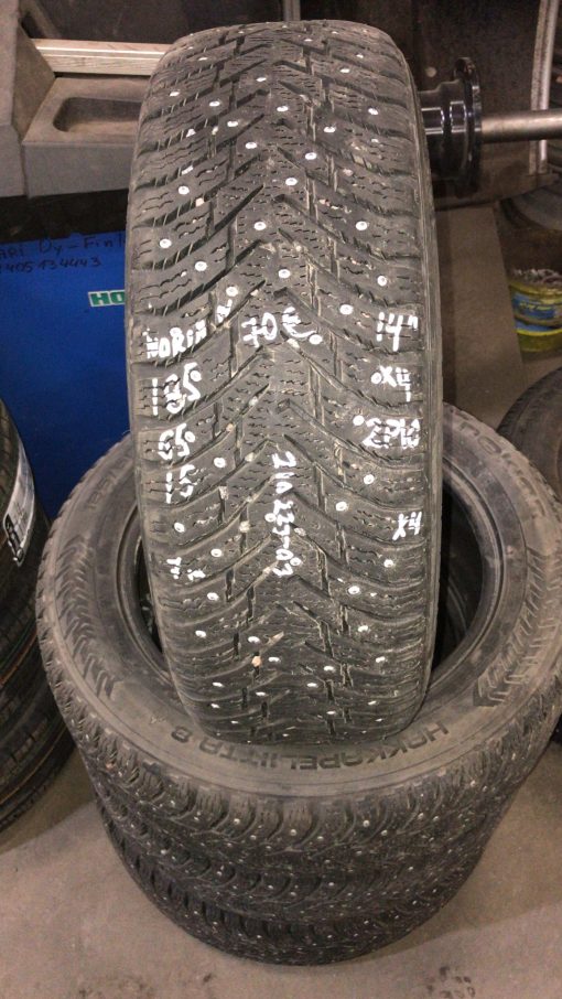 k 185/65R15 Nokian nasta 7mm K15