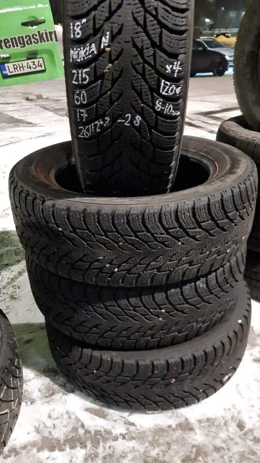 215/60R17 Nokian kitka 7-8mm / K4