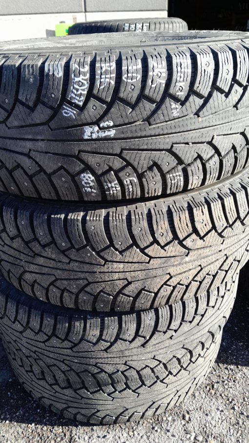 245/70R16 Nokian nasta 6mm / K14