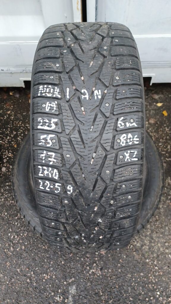 225/55R17 Nokian nasta 6mm / K7
