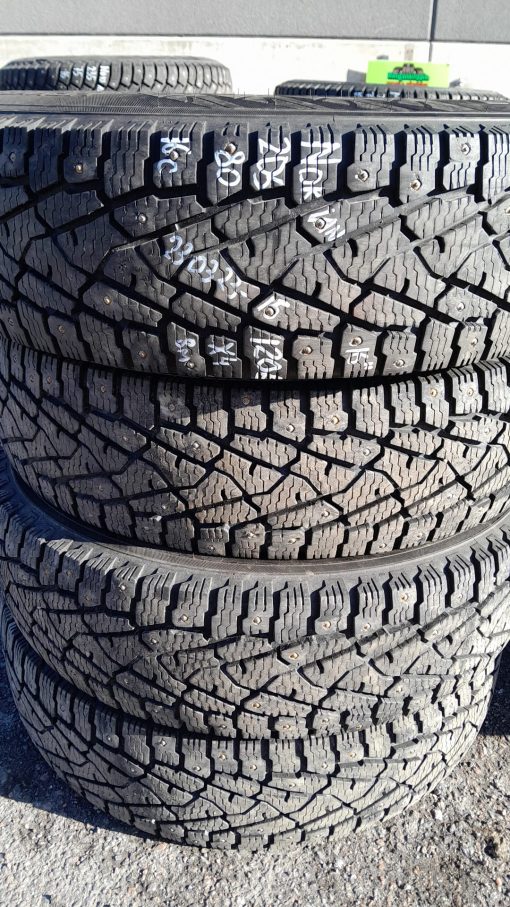 205/80R16c Nokian nasta 8mm / K14