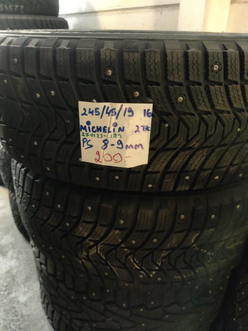 245/45R19 Michelin nasta 9mm / 4P2