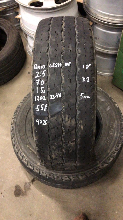 k 215/70R15C Bridgestone kesä 5mm/ 4V20