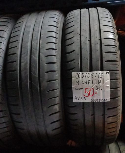 205/65R15 Michelin kesä 5mm