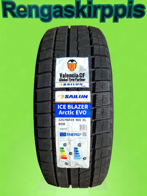 225/45R19 Sailun IceBlazer Arctic Evo 96V XL  C,E 72dB/kitka
