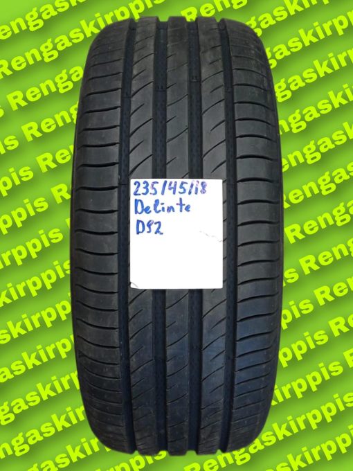 235/45R18 Delinte DS2 98W  B,B 72dB/kesä