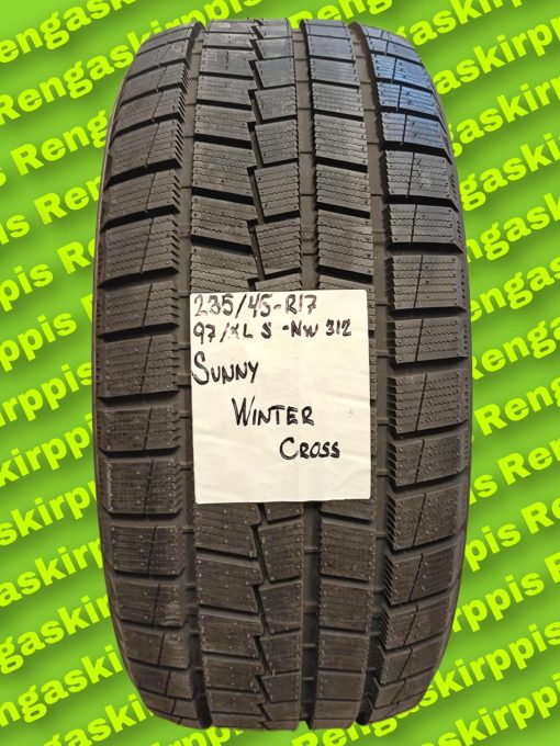 235/45R17 Sunny Nw312 97S  E C 71dB / kitka+
