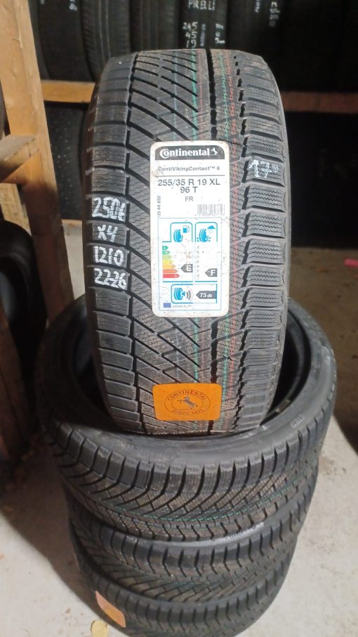 255/35R19 Continental kitka ajomattomat / K6