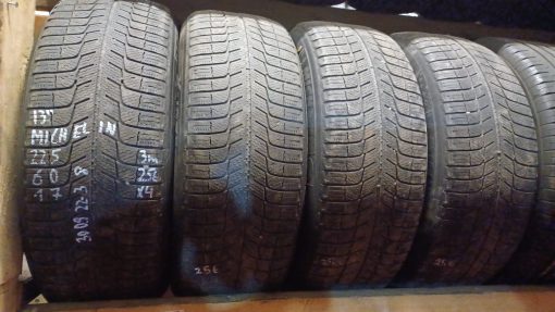225/60R17 Michelin kitka 3mm / 4P45