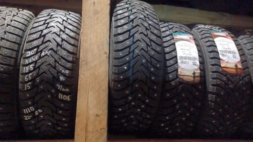 185/65R15 Nokian HKPL 8 nasta ajamattomat / K14