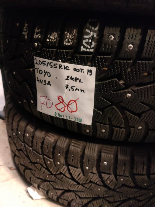 K 205/55R16 Toyo nasta 7,5mm DOT19 4V3A