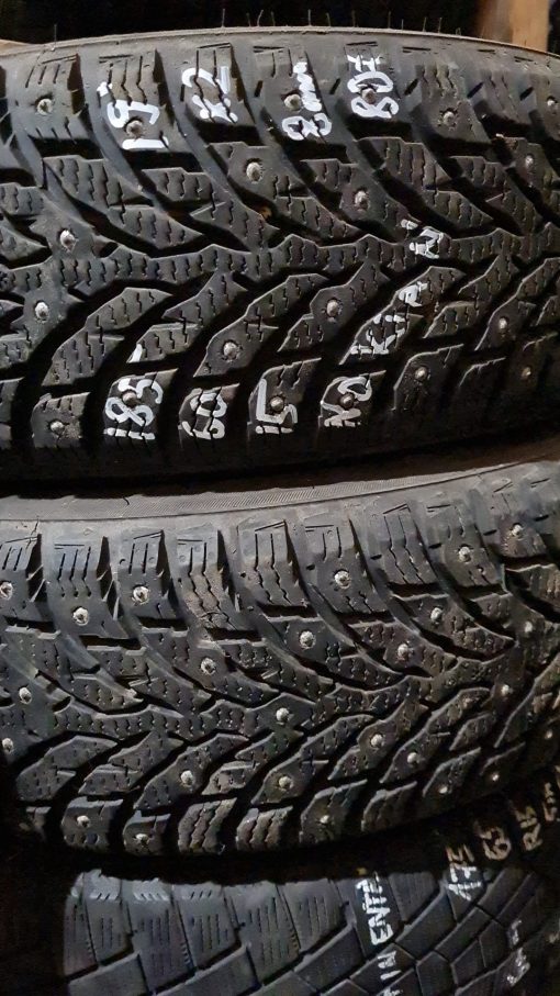 185/60R15 Nokian nasta 8mm / 2P21
