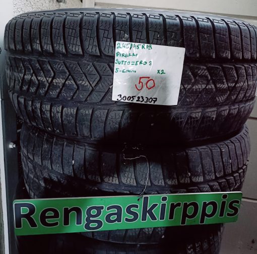245/45R19 Pirelli SottoZero 3 kitka 5-6mm