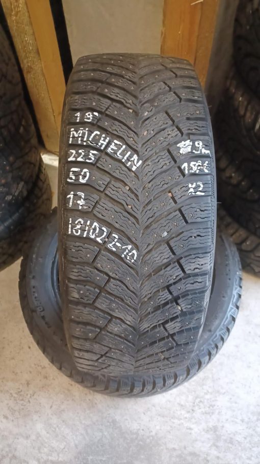 225/50R17 Michelin nasta 9mm / 5V14