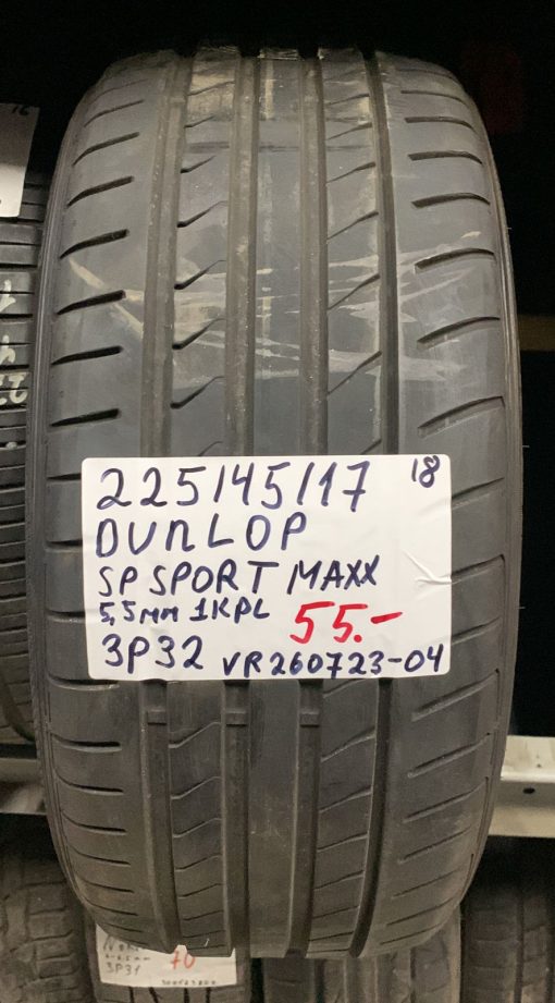225/45R17 Dunlop SP Sport Maxx kesä 5,5mm / 7V