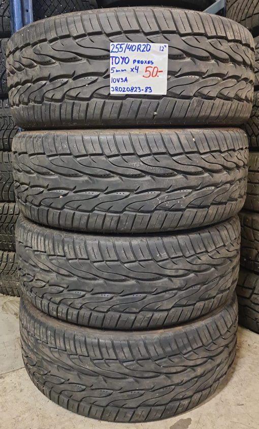 255/40R20 Toyo Proxes kesä 5mm / 10V3A