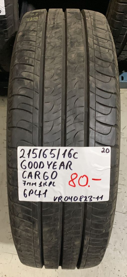 215/65R16c GoodYear Cargo kesä 7mm / 6P41