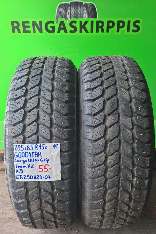 205/65R15c GoodYear Cargo UltraGrip nasta 7mm / K9