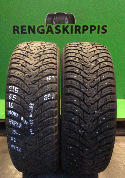 215/65R16 Nokian HKPL 8 nasta 9mm / 4V26