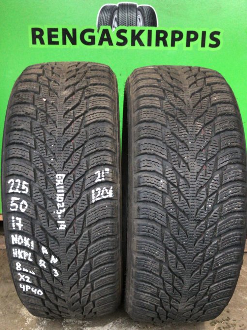 225/50R17 Nokian HKPL R3 kitka 8mm / 4P40