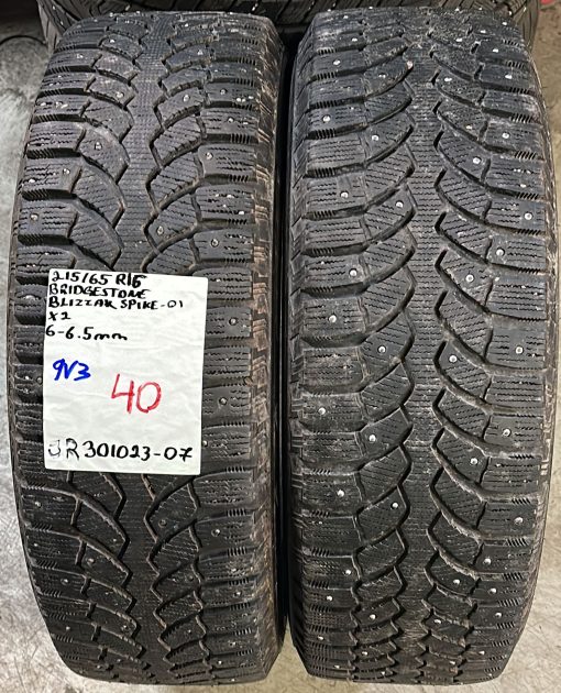 215/65R16 Bridgestone Blizzak Spike 01 nasta 6-6,5mm / 9V3