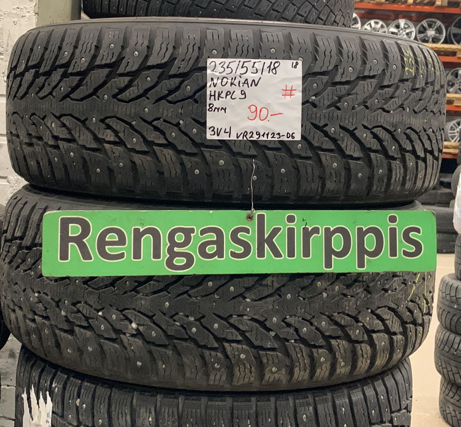 235/55R18 Nokian HKPL 9 nasta 8mm # / K5