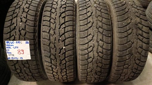 185/65R15C Nokian HKPL CR4 kitka 8,5-9mm / 4V1A