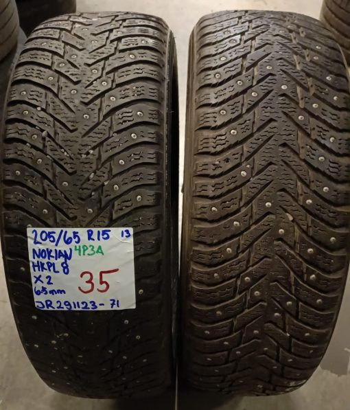 205/65R15 Nokian HKPL 8 nasta 5,5mm / 4P3A
