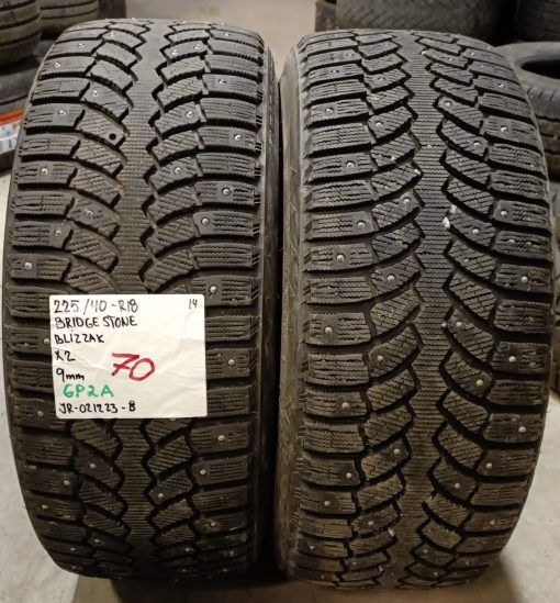 225/40R18 Bridgestone Blizzak nasta 9mm / 6P2A