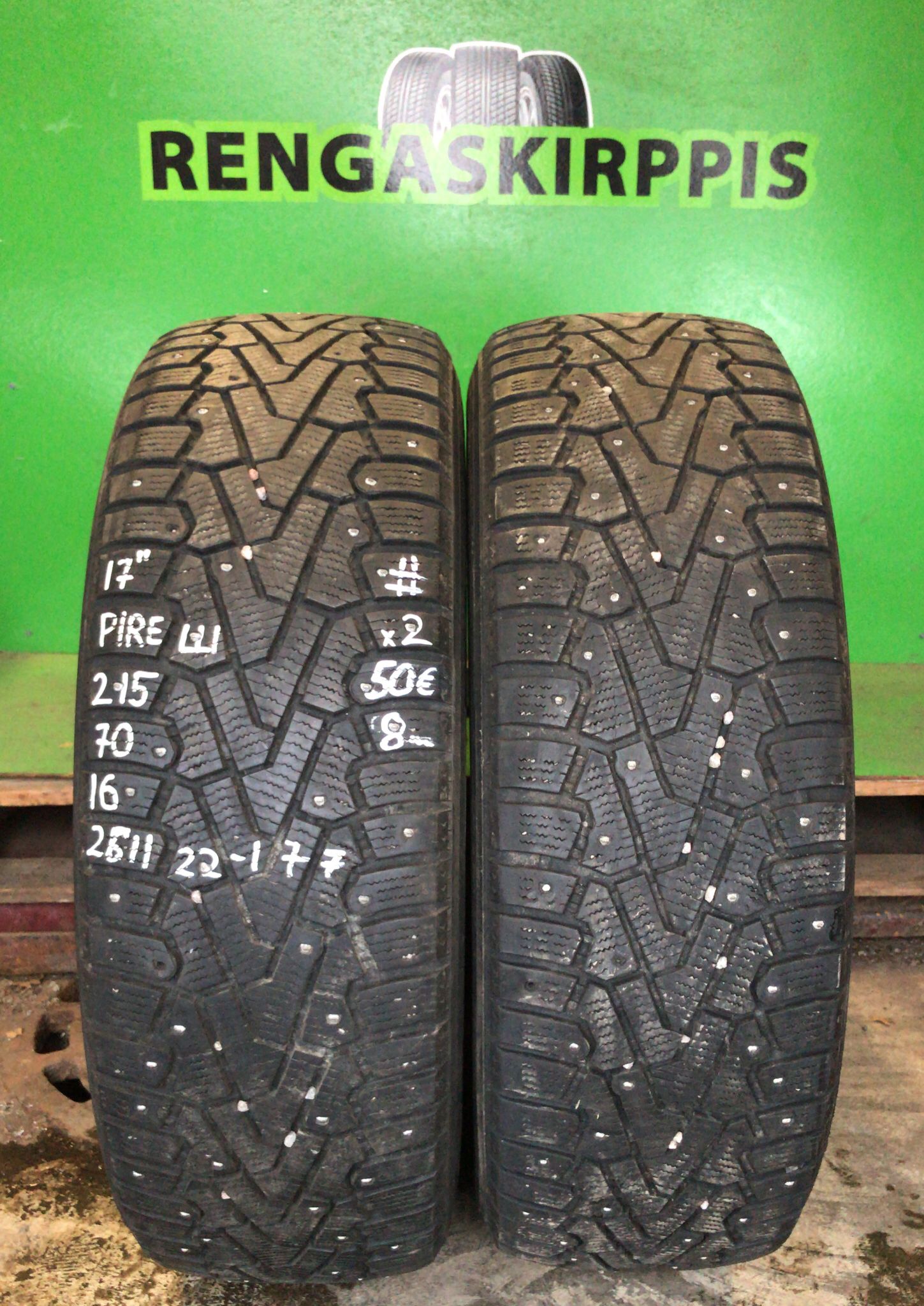 215/70R16 Pirelli nasta 8mm # / 4V53