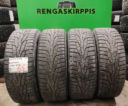 205/55R16 Kumho IZen Kw31 kitka 7mm / 4V22
