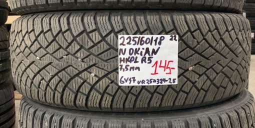 225/60R18 Nokian HKPL R5 kitka 7,5mm / 6V17