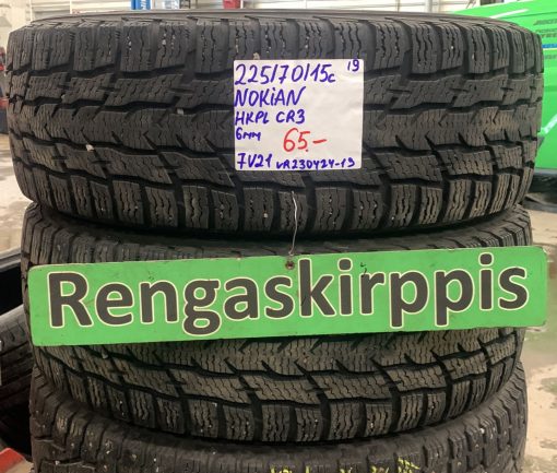 225/70R15C Nokian HKPL CR3 kitka 6mm / 7V21