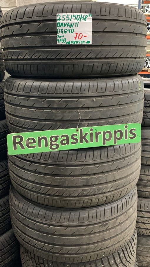 255/40R18 Davanti DX640 kesä 7mm / 4P93