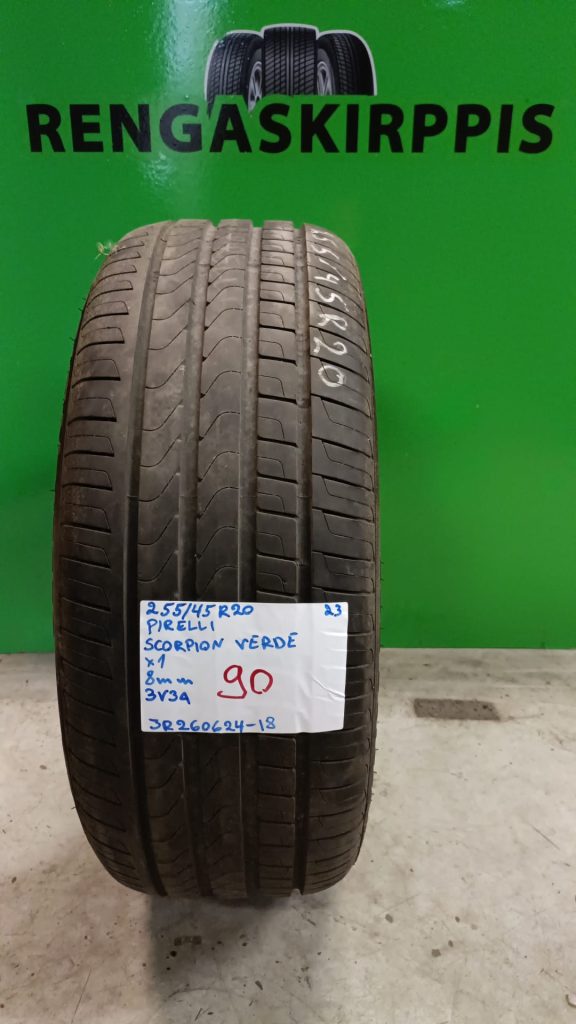 255/45R20 Pirelli Scorpion Verde kesä 8mm / 3V3A