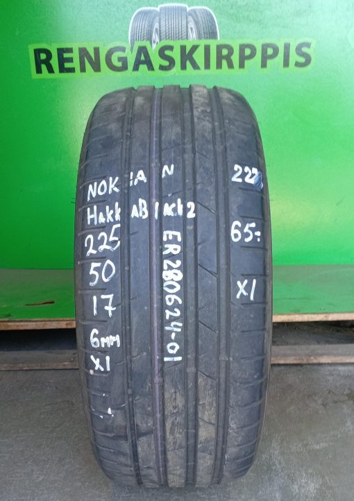 225/50R17 Nokian Hakka Black 2 kesä 6mm / 5V32