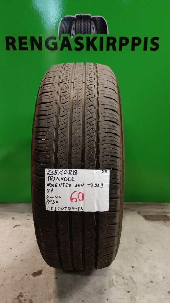 235/60R18 Triangle Adventex SUV TR259 kesä 6mm / 8P3A