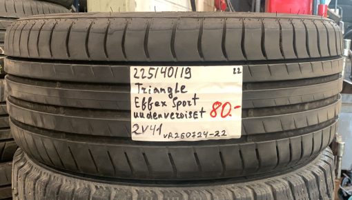 225/40R19 Triangle Effex Sport kesä uudenveroiset / 2V41