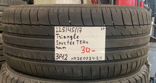 225/45R17 Triangle Sportex TSH11 kesä 4mm / 3P12