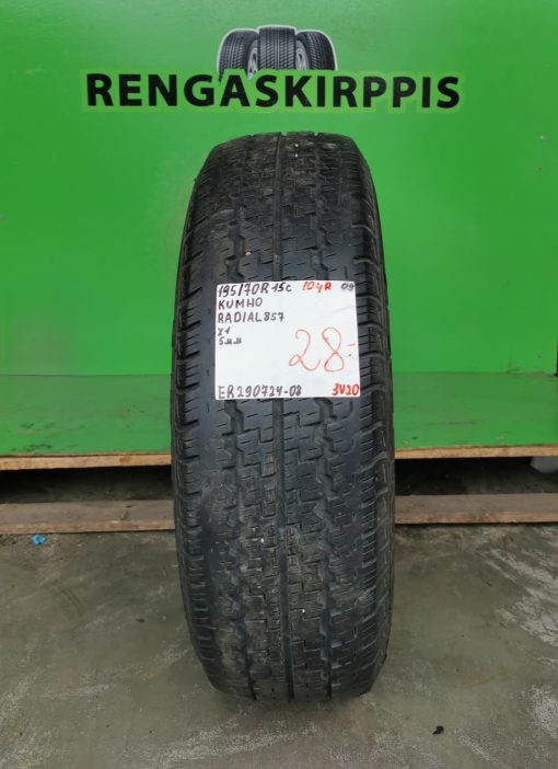 195/70R15C Kumho Radial 857 104R kesä 5mm / 3V20