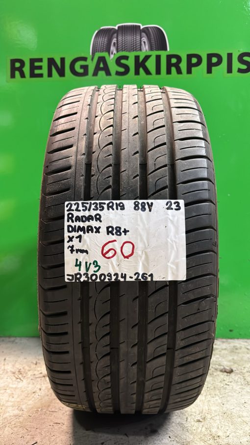 225/35R19 Radar Dimax R8+ 88V kesä 7mm / 4P9-2