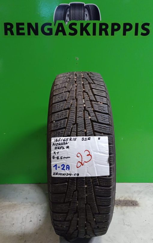 185/65R15 Nokian HKPL R 92R kitka 8-8,5mm / 1-2A