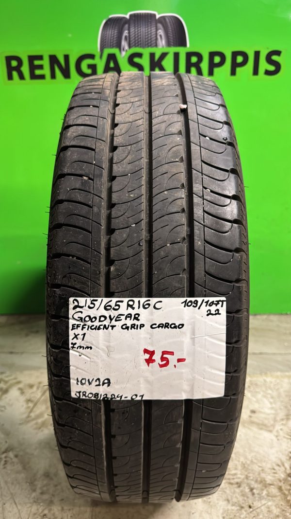 215/65R16C GoodYear EfficientGrip Cargo 109/107T kesä 7mm / 10V2A